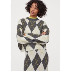 EUC Pringle x H&M Grey Yellow Argyle Oversized Cropped Wool Sweater S